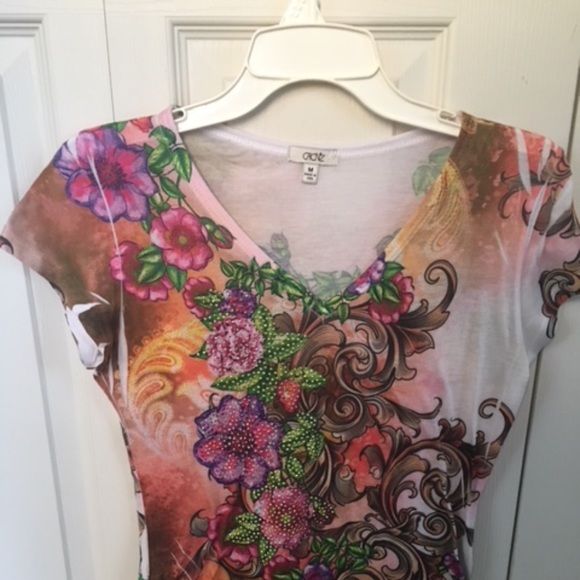 Cache multi-color beaded t-shirt - size Sm - Picture 1 of 5